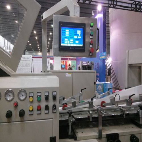 縫包機操作上的細(xì)節(jié)和對產(chǎn)品的保養(yǎng)